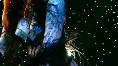 Niki  free tg channel with some photos gifs and info about streams  online show from March 10, 3:41 pm