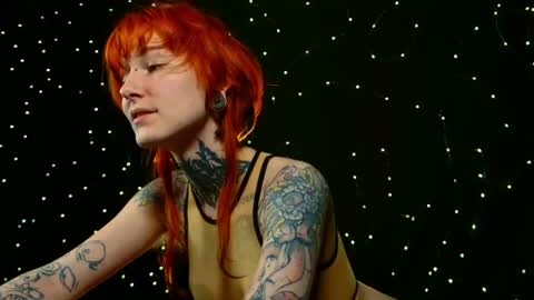 Niki  free tg channel with some photos gifs and info about streams  online show from March 11, 8:53 pm