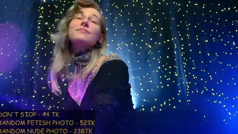 Snapshot of littlespacemouse chatting on May 22, 7:52 pm Niki free tg channel with some photos gifs and info about streams online show from May 22, 7:52 pm