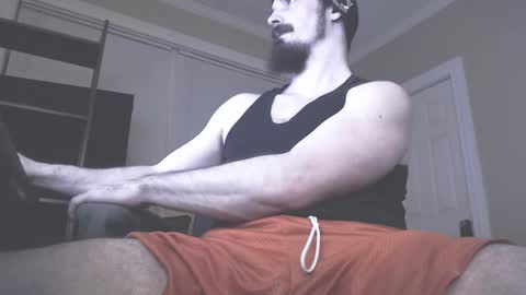 Snapshot of littlesumthinsumthin chatting on November 14, 2:43 am Alex or LSS online show from November 14, 2:43 am