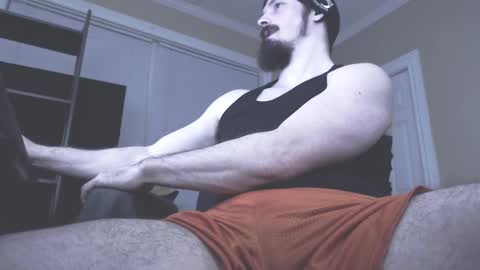 Snapshot of littlesumthinsumthin chatting on December 15, 12:04 am Alex or LSS online show from December 15, 12:04 am