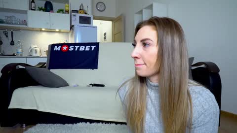 Little Tifany online show from January 8, 10:04 am