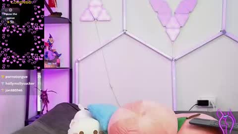 littlevixen18 online show from February 26, 6:32 pm