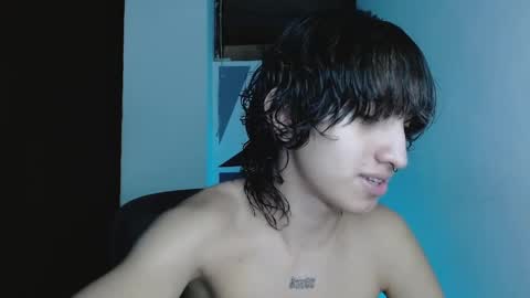 Snapshot of littlextrem chatting on May 7, 3:01 am Eros online show from May 7, 3:01 am