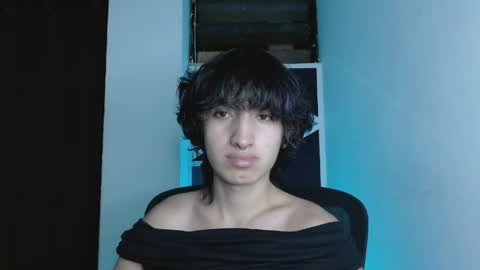 Snapshot of littlextrem chatting on May 10, 1:44 am Eros online show from May 10, 1:44 am