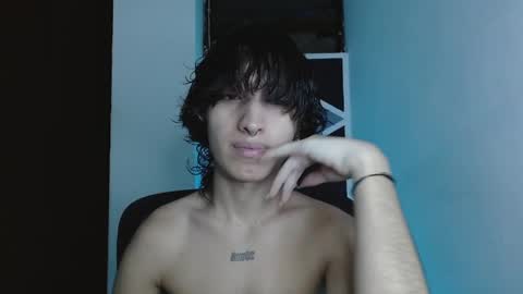 Snapshot of littlextrem chatting on May 27, 2:52 am Eros online show from May 27, 2:52 am