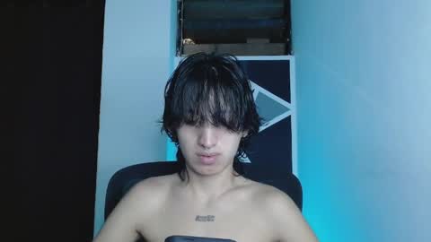 Snapshot of littlextrem chatting on June 8, 2:23 am Eros online show from June 8, 2:23 am