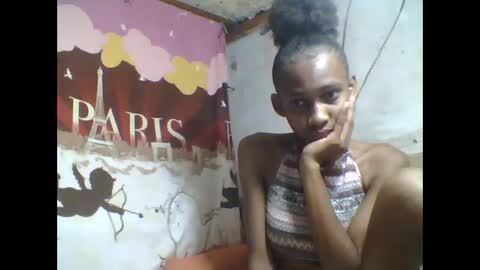 Snapshot of littleyanah chatting on September 24, 7:12 am yanah online show from September 24, 7:12 am