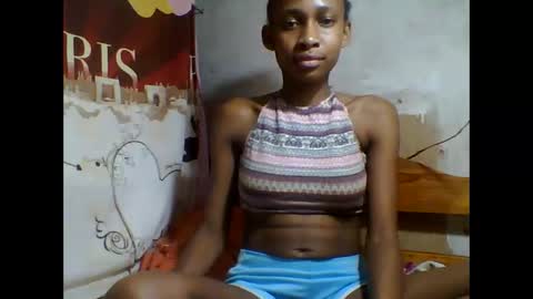 Snapshot of littleyanah chatting on September 26, 10:36 pm yanah online show from September 26, 10:36 pm