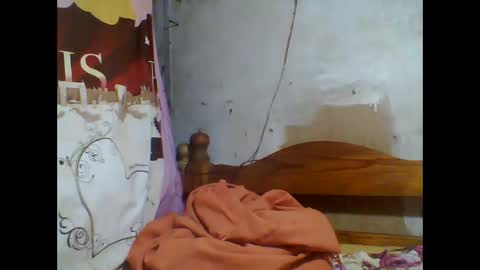 Snapshot of littleyanah chatting on September 30, 3:00 am yanah online show from September 30, 3:00 am
