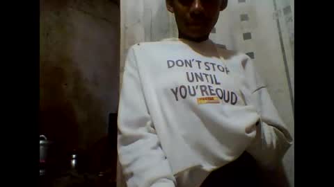 Snapshot of littleyanah chatting on October 6, 4:32 am yanah online show from October 6, 4:32 am