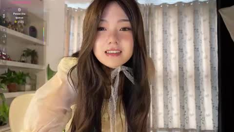 nana online show from October 24, 1:13 am