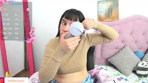 Snapshot of liv_rosse chatting on March 2, 1:47 am Katalina Novoa. online show from March 2, 1:47 am