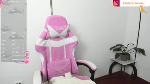 Snapshot of liv_rosse chatting on July 28, 2:07 am Katalina Novoa. online show from July 28, 2:07 am