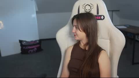 Sheryl online show from July 22, 10:18 am