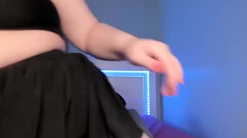 Liv online show from January 15, 12:37 am