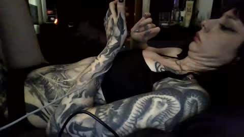 Snapshot of livmirage chatting on June 11, 4:05 pm Liv Mirage online show from June 11, 4:05 pm