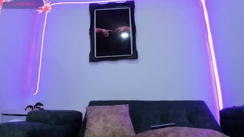 Liz online show from January 10, 4:36 am