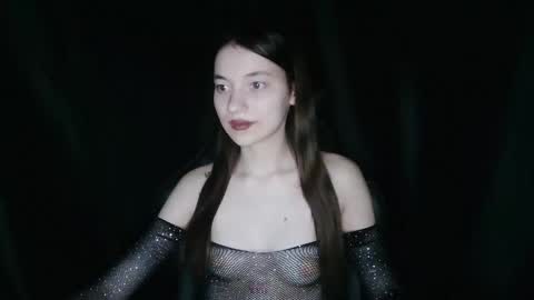 Snapshot of liza__kitty chatting on September 17, 8:10 pm Liza  Kitty online show from September 17, 8:10 pm