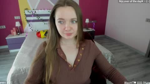 Girl next door online show from May 4, 11:39 am