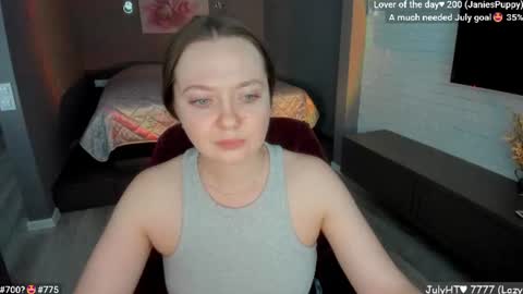 Snapshot of lizaghost chatting on July 28, 3:21 pm Girl next door online show from July 28, 3:21 pm