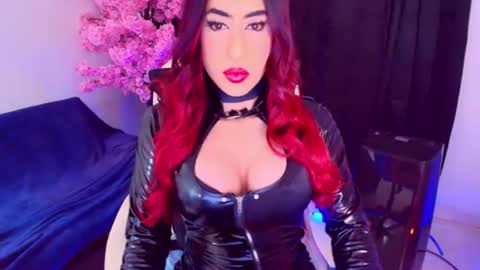Liza Goth online show from June 17, 12:35 am