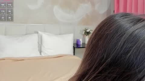 Snapshot of lizaloststar chatting on September 26, 2:04 am lizaloststar online show from September 26, 2:04 am