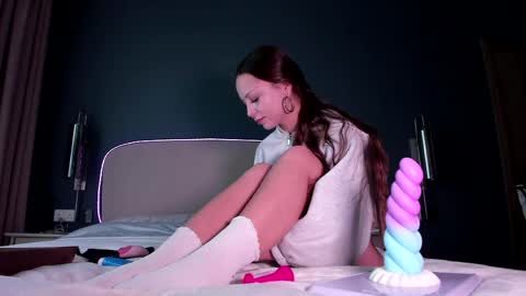 Liza Loveness online show from April 23, 3:08 am