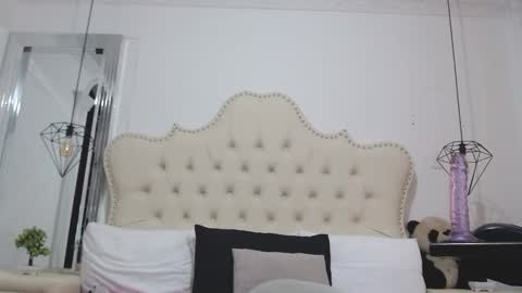 Snapshot of lizandjuan chatting on January 24, 10:08 pm lizANDjuan online show from January 24, 10:08 pm