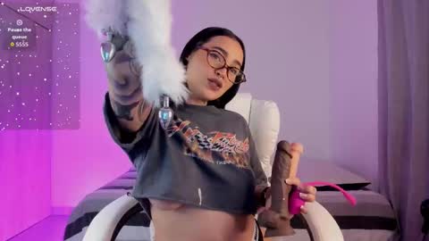 Snapshot of lizasoto chatting on December 15, 8:18 am Liza online show from December 15, 8:18 am