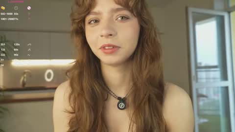 Hello there im Amelia Im new here Lets have fun online show from June 6, 3:33 am