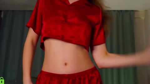 Sunnheart online show from December 18, 4:39 pm