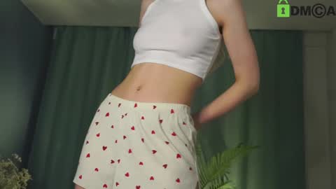 Sunnheart online show from January 9, 10:52 pm