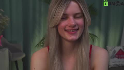 Sunnheart online show from February 25, 8:30 pm