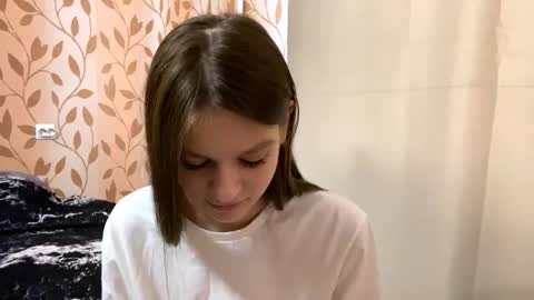 Kate online show from October 8, 6:44 am