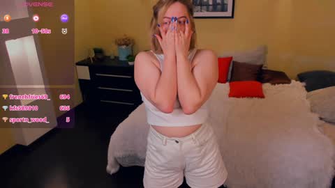 Lizbeth or Lizzy online show from December 26, 10:31 pm