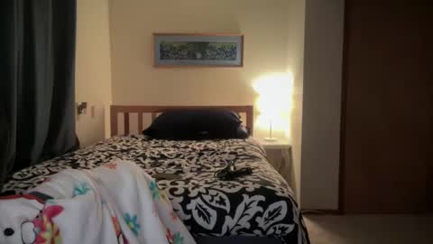 Liz Purr online show from January 12, 2:33 pm