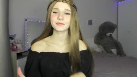lizza_a online show from March 12, 6:14 pm