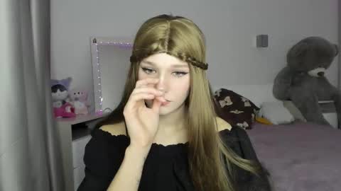 lizza_a online show from March 15, 6:14 pm