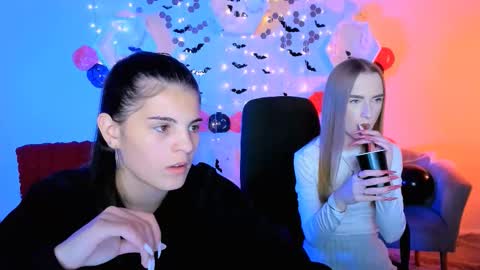 Snapshot of lizzie_boom chatting on October 27, 8:13 pm lizzie_boom online show from October 27, 8:13 pm