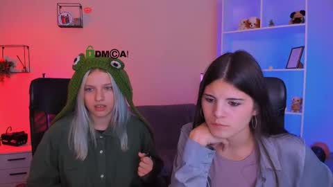 Snapshot of lizzie_boom chatting on November 7, 8:09 pm lizzie_boom online show from November 7, 8:09 pm