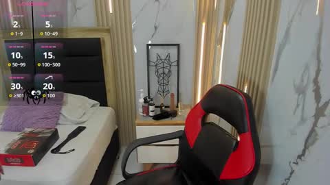        online show from October 24, 7:32 pm