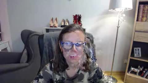 Lizzy online show from October 8, 4:54 am