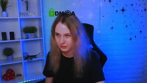 lizzy_sweety_purrr online show from June 8, 11:21 am