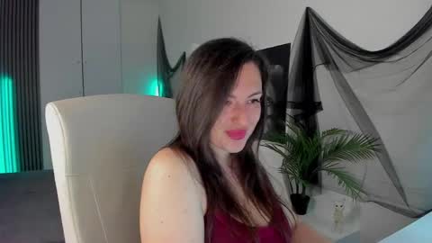 Elizabeth online show from May 30, 6:43 am