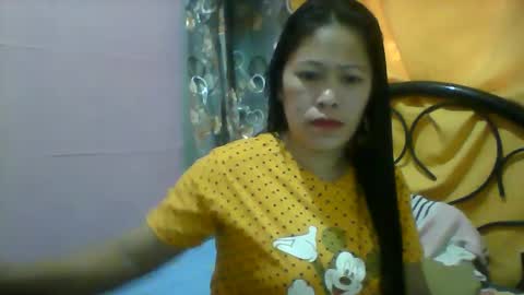 Snapshot of llanie888 chatting on February 18, 5:20 am llanie888 online show from February 18, 5:20 am