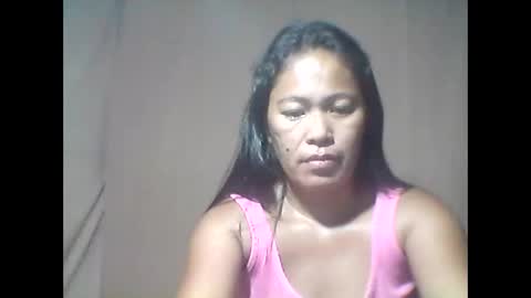 Snapshot of llanie888 chatting on December 22, 1:02 am llanie888 online show from December 22, 1:02 am