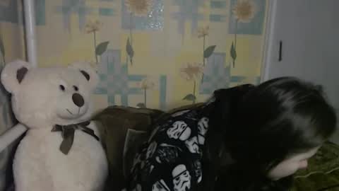 Snapshot of llevella chatting on October 27, 9:35 am Sevy online show from October 27, 9:35 am