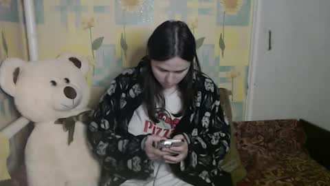 Snapshot of llevella chatting on November 4, 9:52 am Sevy online show from November 4, 9:52 am