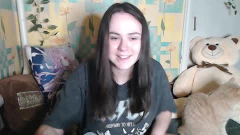 Snapshot of llevella chatting on December 21, 5:53 pm Sevy online show from December 21, 5:53 pm